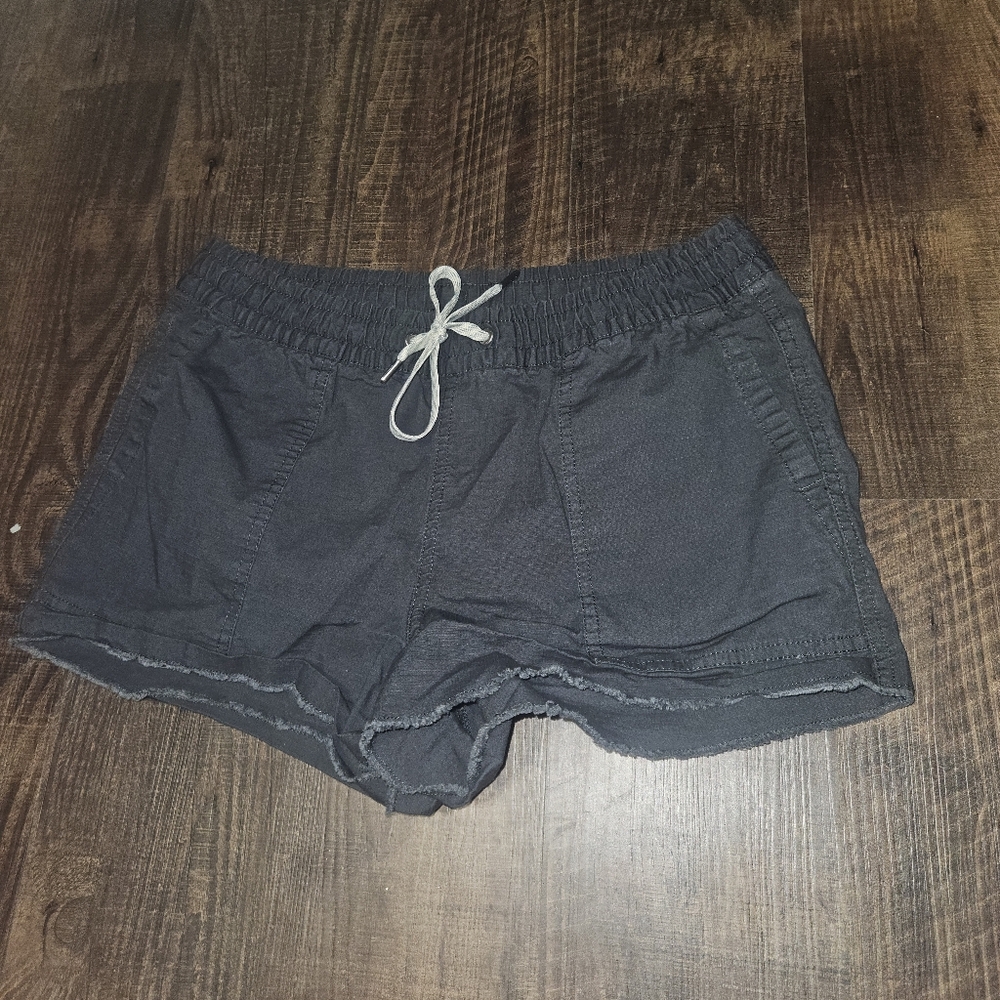 Vuori Vintage Ripstop Shorts - Picture 2 of 5